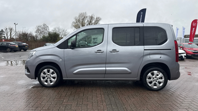 Vauxhall Combo Life 1.5 Turbo D SE 5dr Diesel Estate